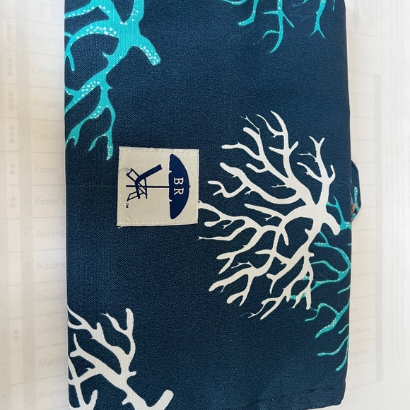 Bohicket Road Navy Coral Threefold Happiness Bag - Picture 1 of 11